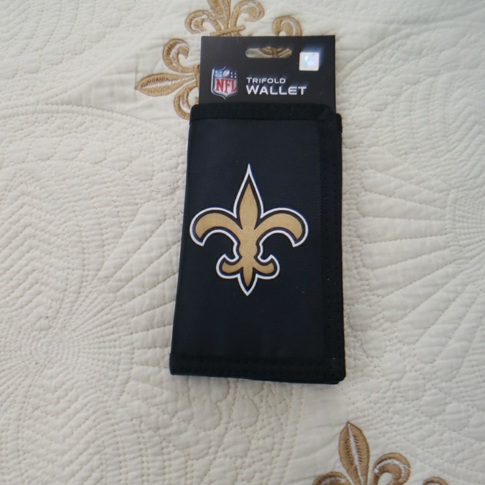 💥Saints trifold wallet